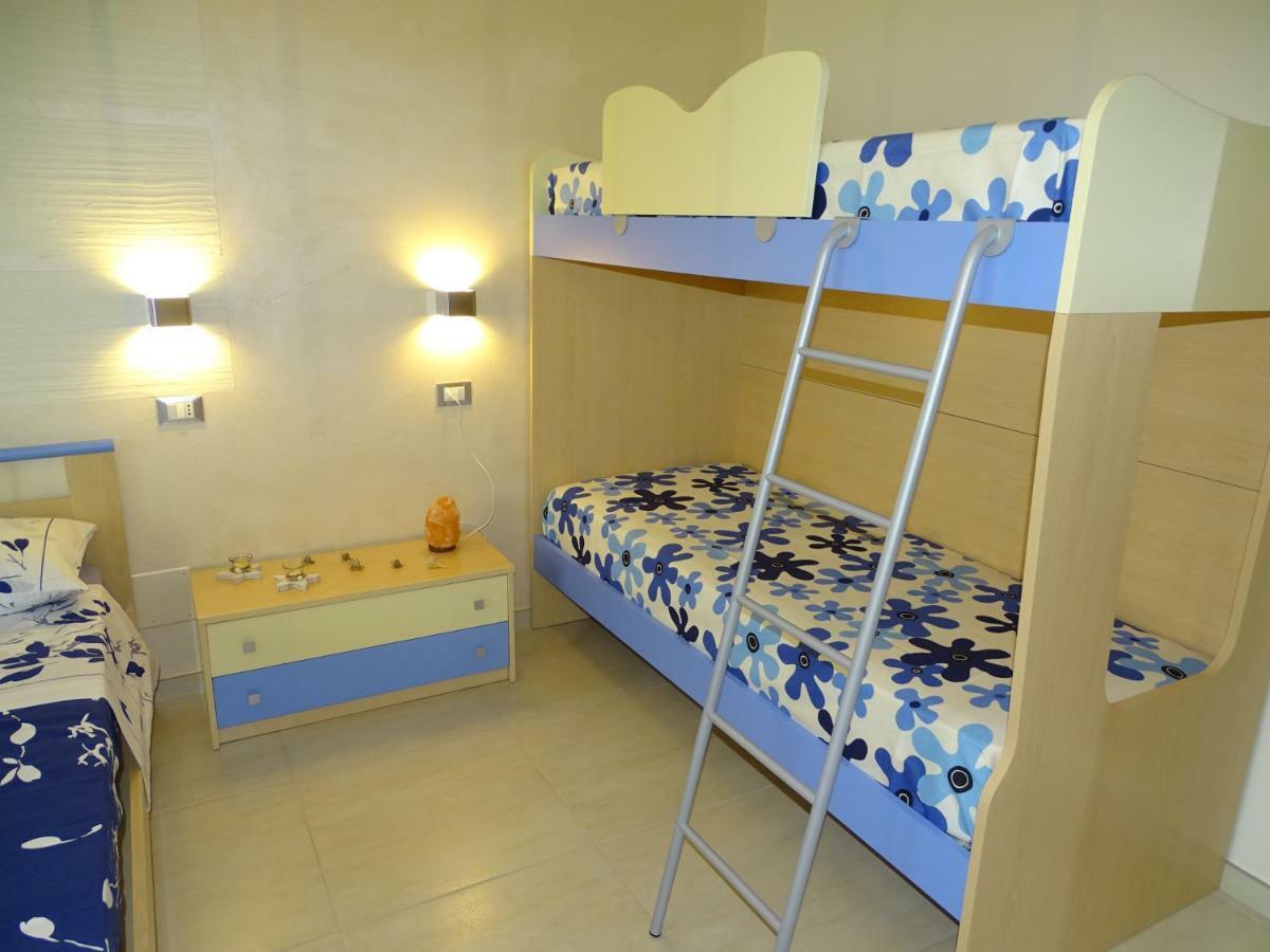 Linda Casa Vacanze Felline Buitenkant foto