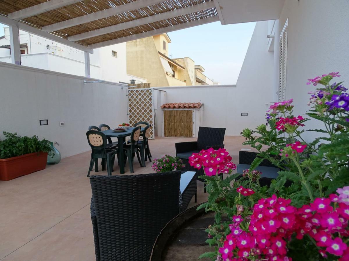 Linda Casa Vacanze Felline Buitenkant foto