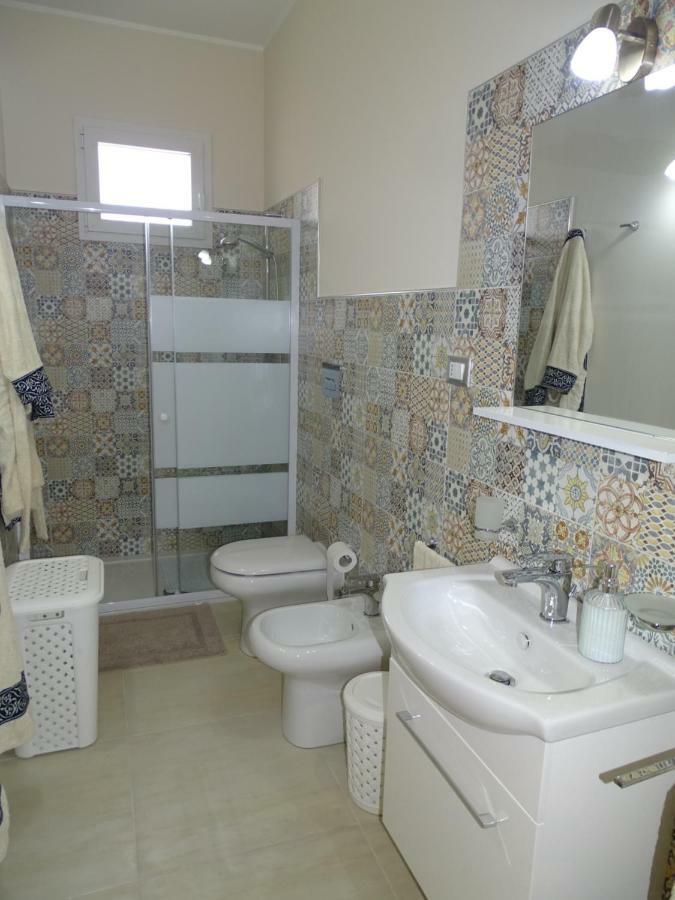 Linda Casa Vacanze Felline Buitenkant foto