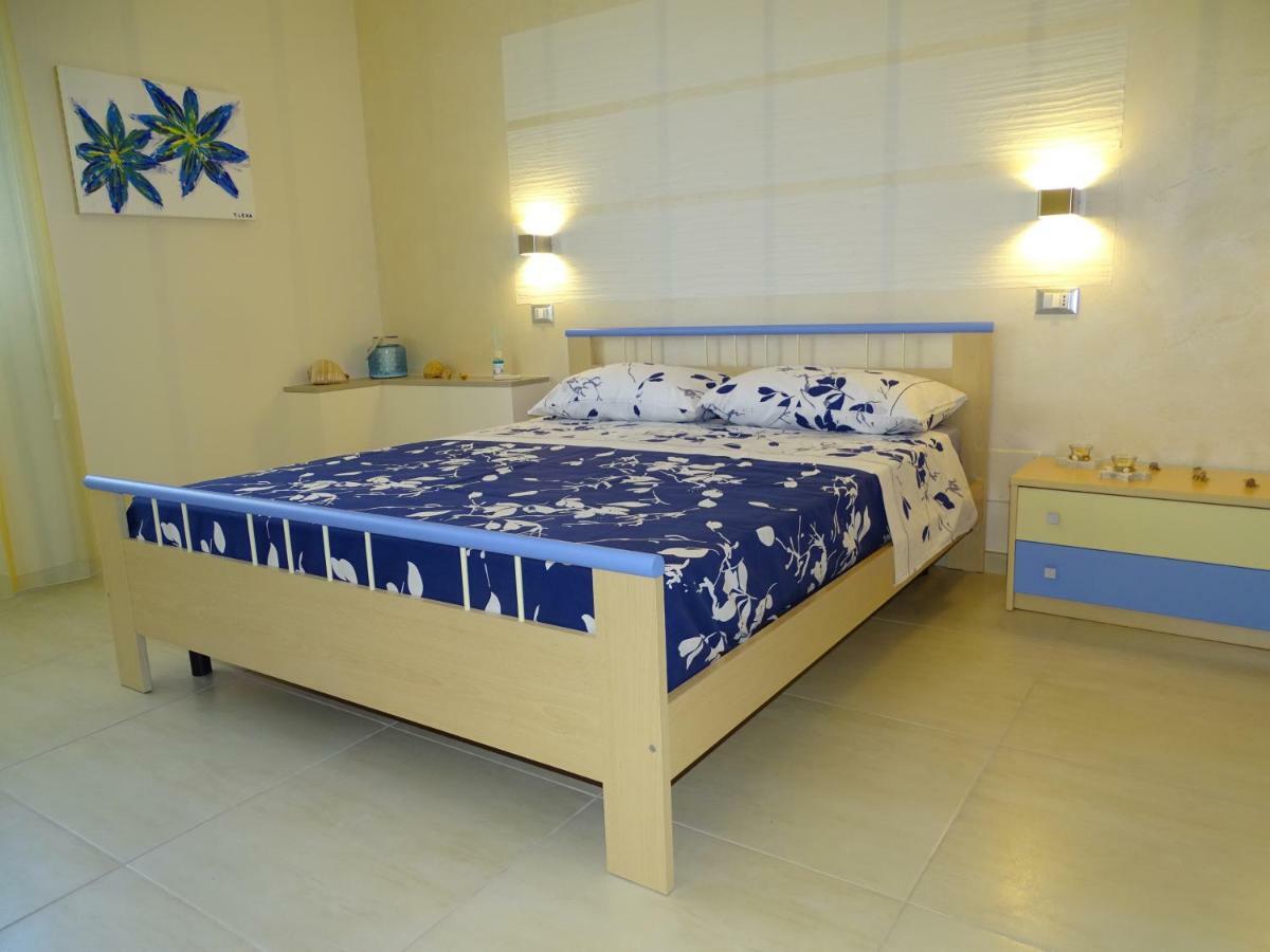 Linda Casa Vacanze Felline Buitenkant foto