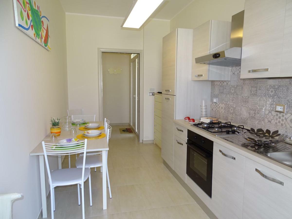 Linda Casa Vacanze Felline Buitenkant foto