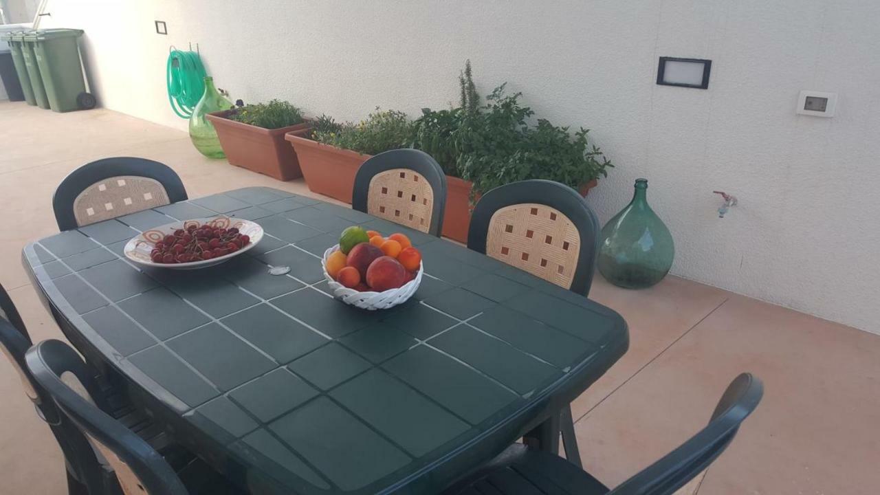 Linda Casa Vacanze Felline Buitenkant foto