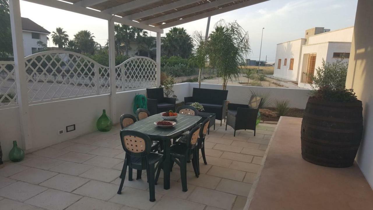 Linda Casa Vacanze Felline Buitenkant foto