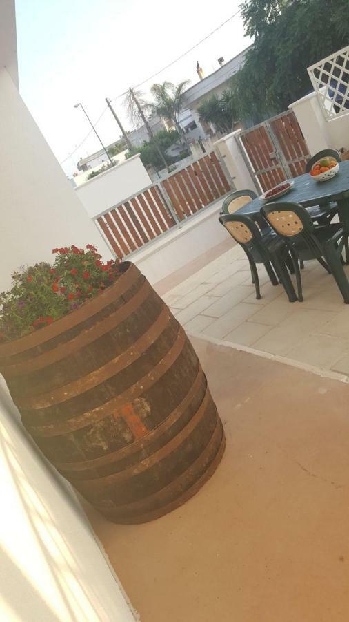 Linda Casa Vacanze Felline Buitenkant foto