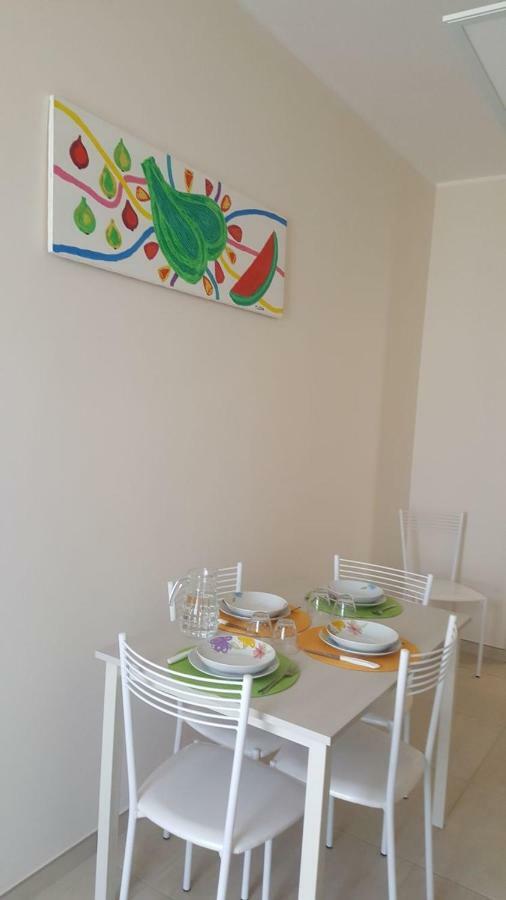Linda Casa Vacanze Felline Buitenkant foto