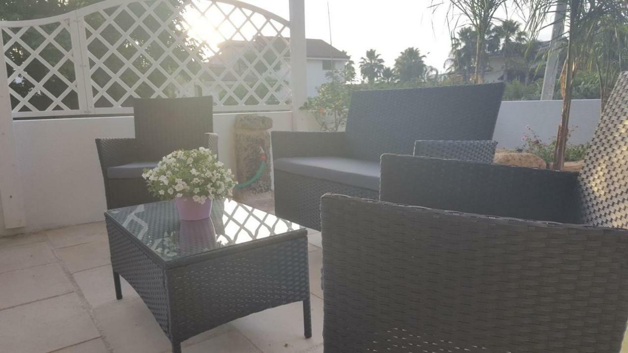 Linda Casa Vacanze Felline Buitenkant foto