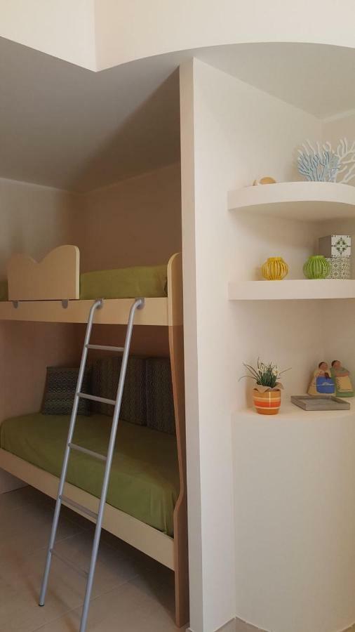 Linda Casa Vacanze Felline Buitenkant foto